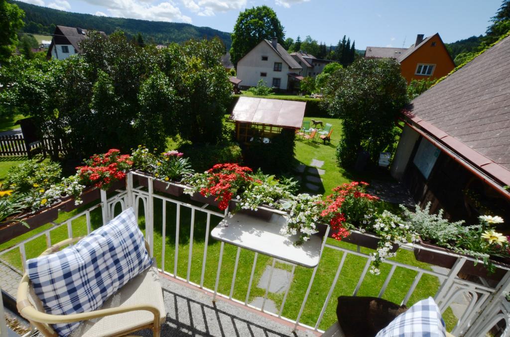 Pension Pod Morskym Okem Karlovice  Exterior foto